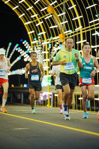 BIB: 3126, 43809, 40022
                            <button type="button" onclick="openModal(22810620)" class="btn btn-primary btn-sm float-right btn-popup" data-toggle="modal" data-target=".modal-high-quality">
                        <i class="fas fa-shopping-cart"></i> Add to Cart
                    </button>
                                            <button type="button" onclick="isThisMe(22810620, true)" class="btn btn-success btn-sm float-right btn-popup btn-isme hidden" data-toggle="tooltip" data-placement="bottom" title="นี่คือรูปของคุณใช่ไหม คลิกที่นี่เพื่อเอาเข้าอัลบั้ม">
                        <i class="fas fa-plus"></i> Add to album
                    </button>
                    <button type="button" onclick="isThisMe(22810620, false)" class="btn btn-warning btn-sm float-right btn-popup btn-isnotme hidden">
                        <i class="fas fa-ban"></i> Remove from album
                    </button>